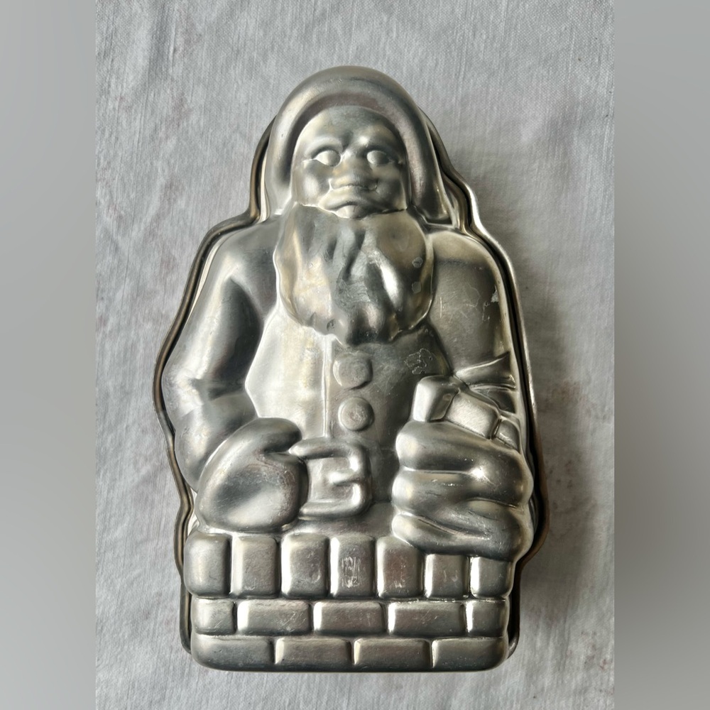 Large Vintage Chocolate Mold/Santa Claus
